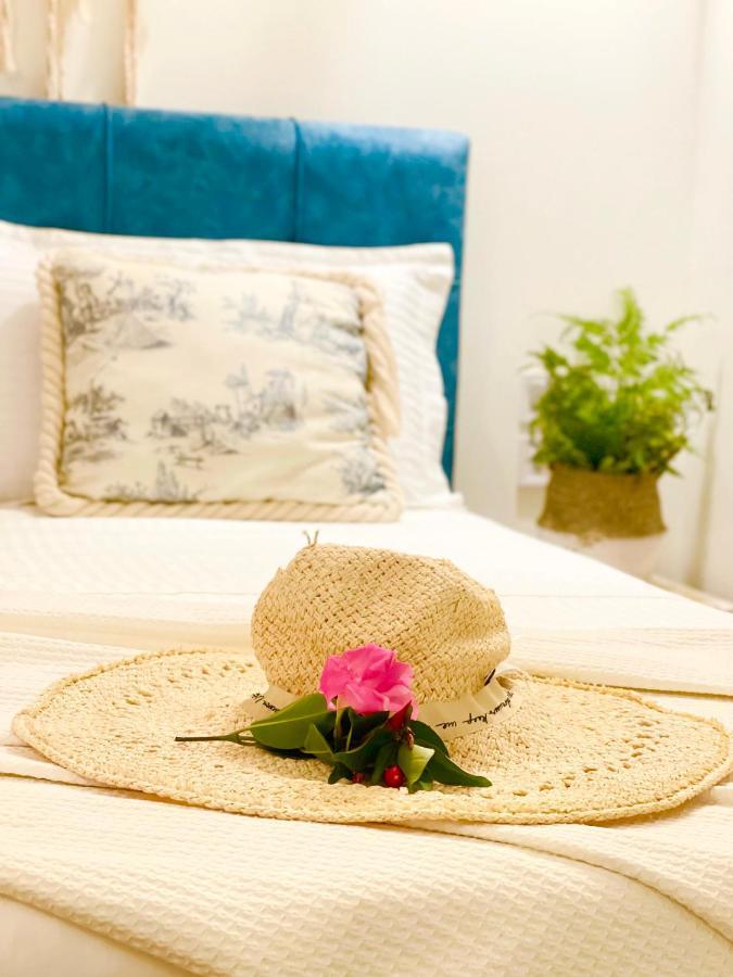 Bohemian Boutique Suites Vlorë 外观 照片