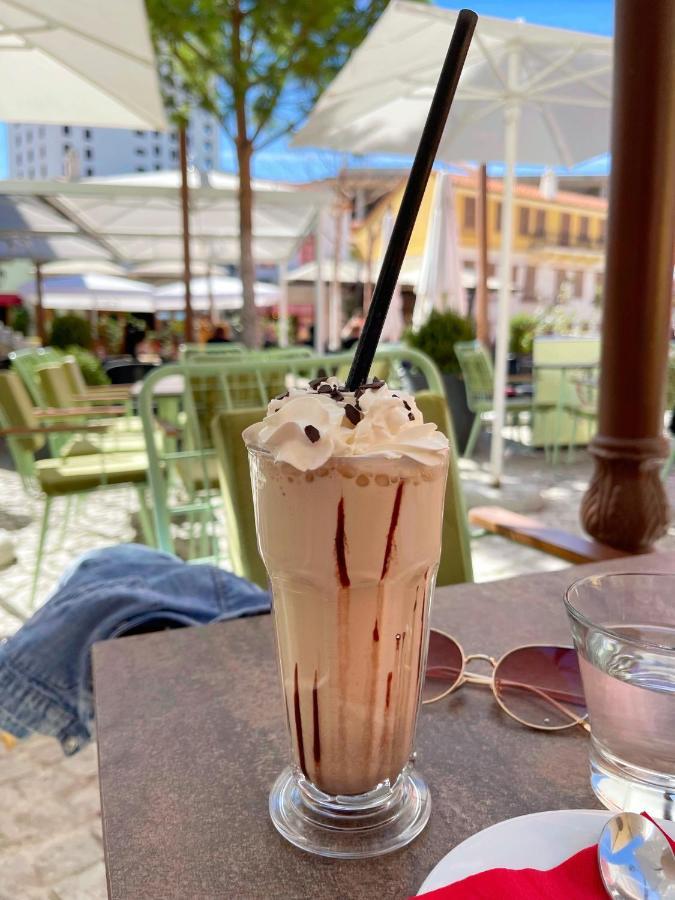 Bohemian Boutique Suites Vlorë 外观 照片