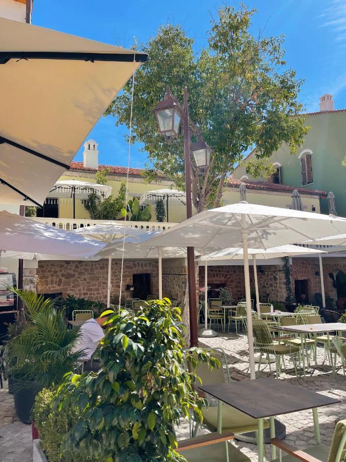 Bohemian Boutique Suites Vlorë 外观 照片
