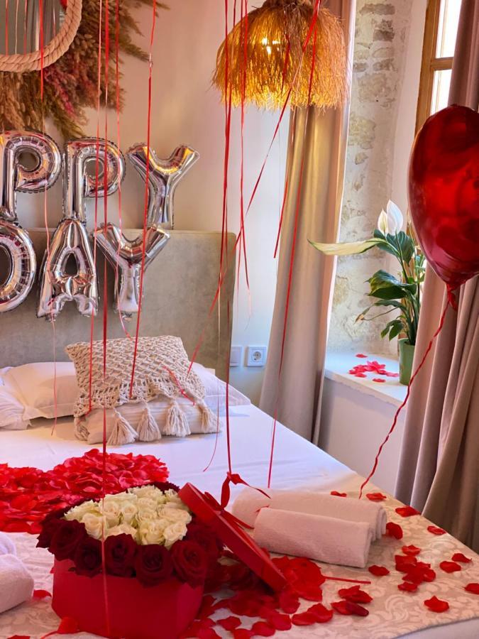 Bohemian Boutique Suites Vlorë 外观 照片