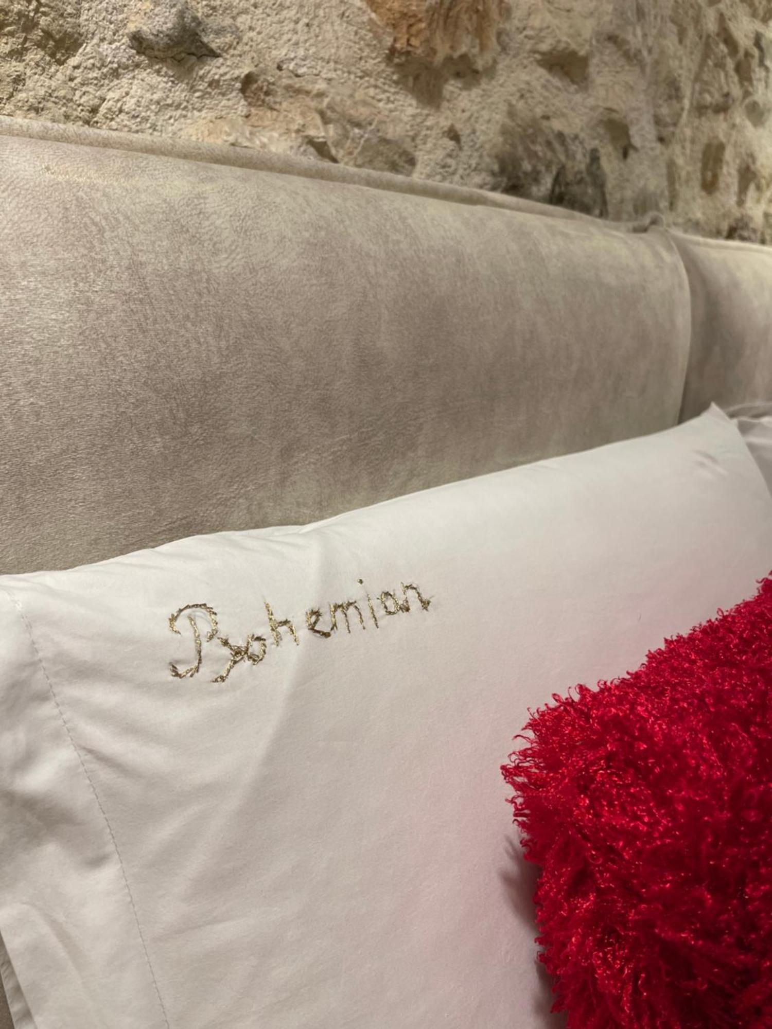 Bohemian Boutique Suites Vlorë 外观 照片